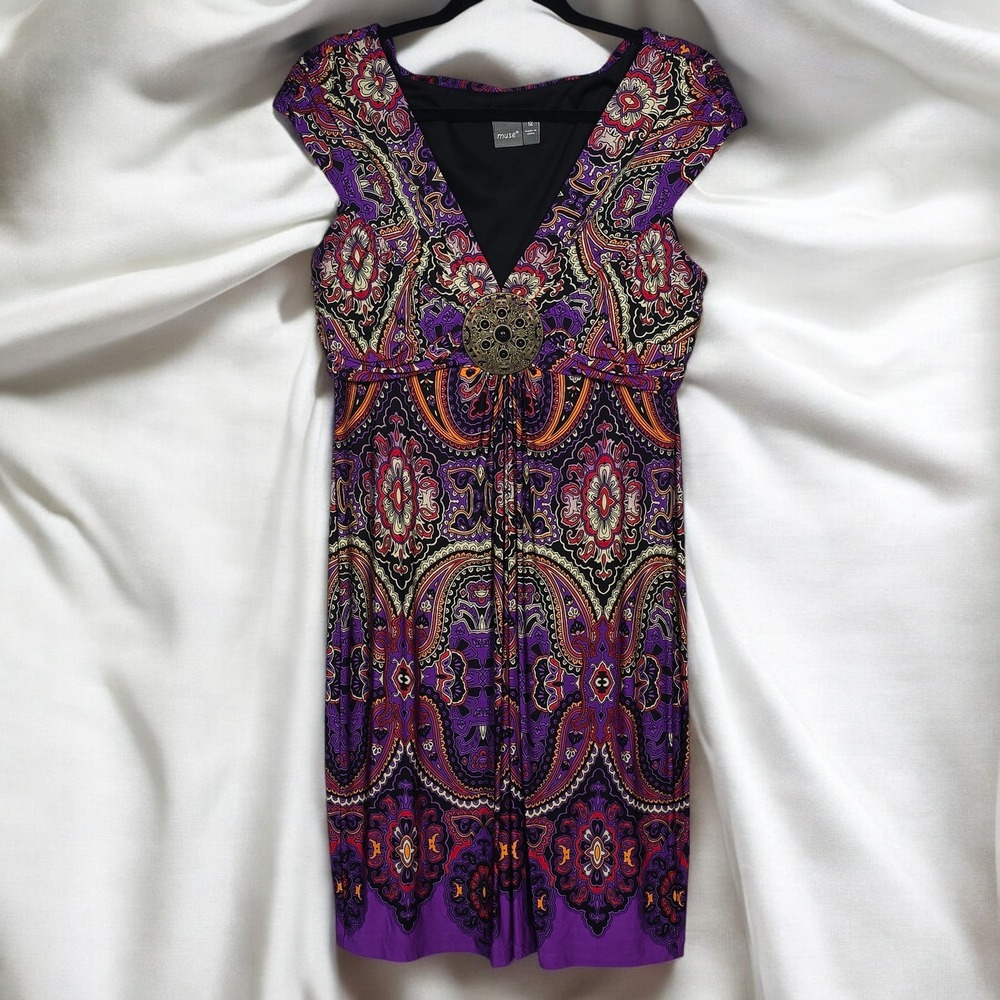 Muse Paisley Print Dress Woman 12 Purple Black Metal Medallion Sleeveless Boho‎